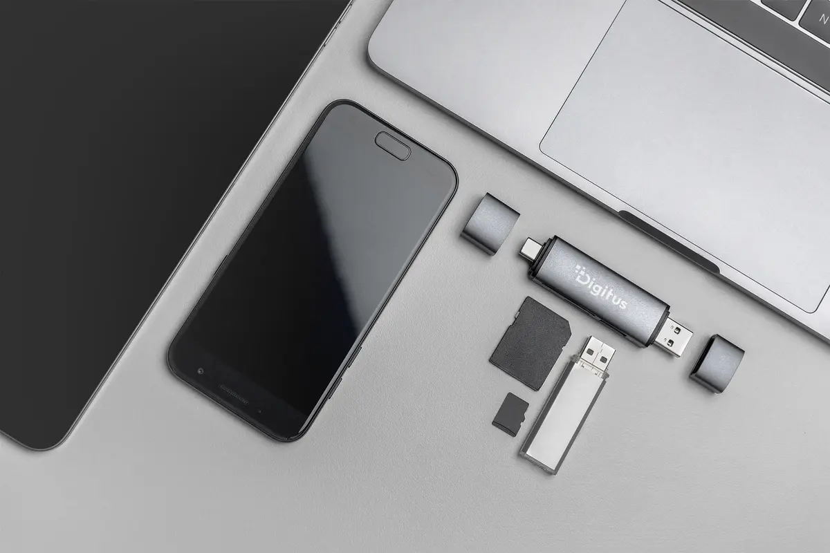 Двойной картридер и хаб Digitus USB-C / USB-A Photo 3