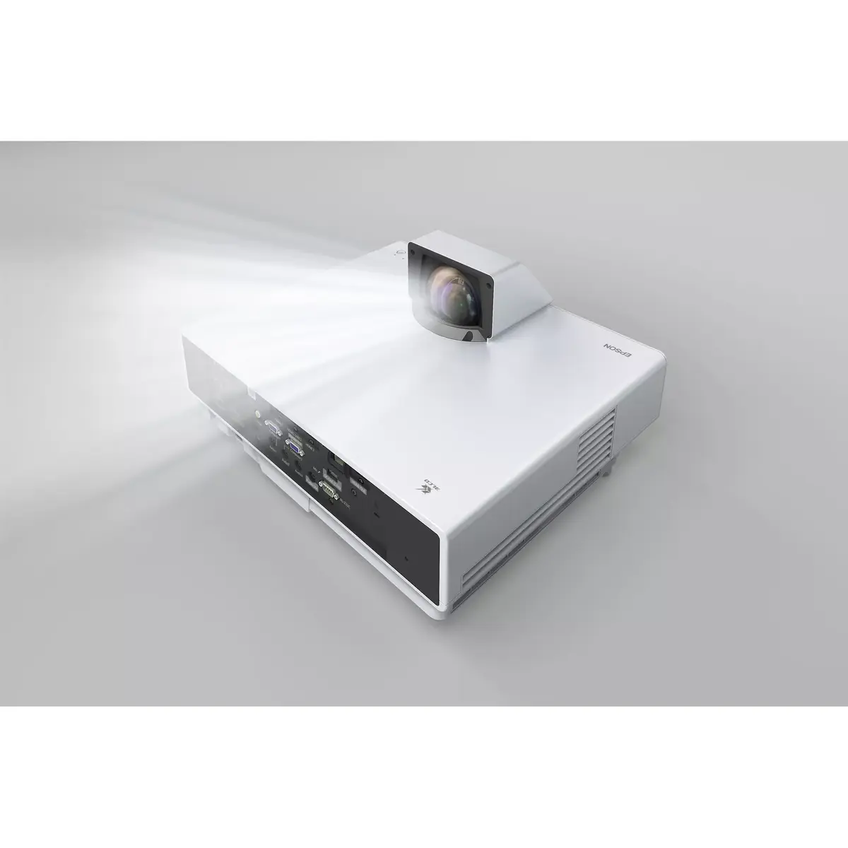 Ultra short throw projector Epson EB-800F Photo 5