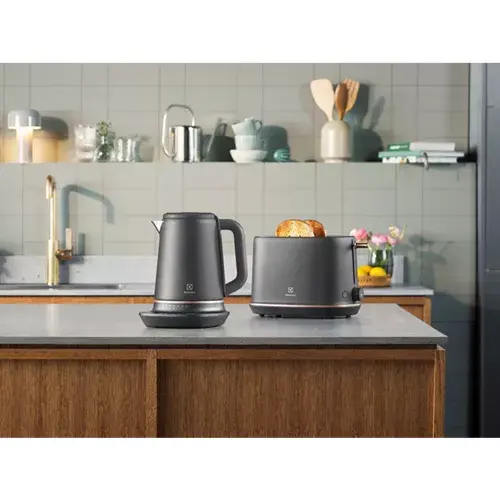 Elektriskais tējkanna Electrolux E7K1-6BP 1,7 L Photo 2