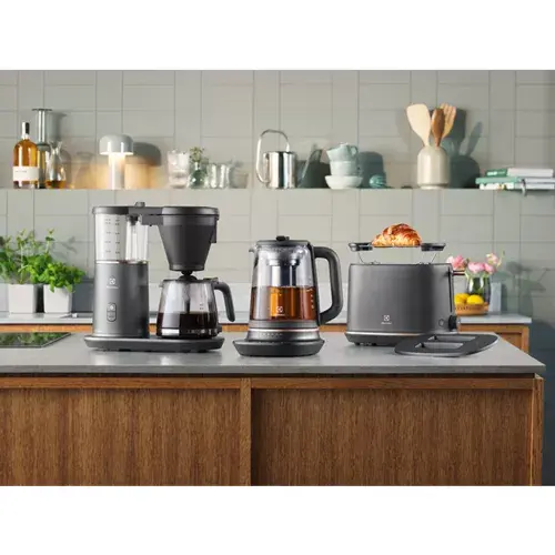 Elektriskais tējkanna Electrolux E7K1-6BP 1,7 L Photo 4