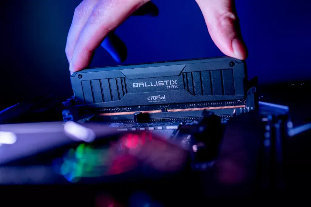 Memory module Ballistix MAX 16 GB BLM2K8G51C19U4B Photo 3