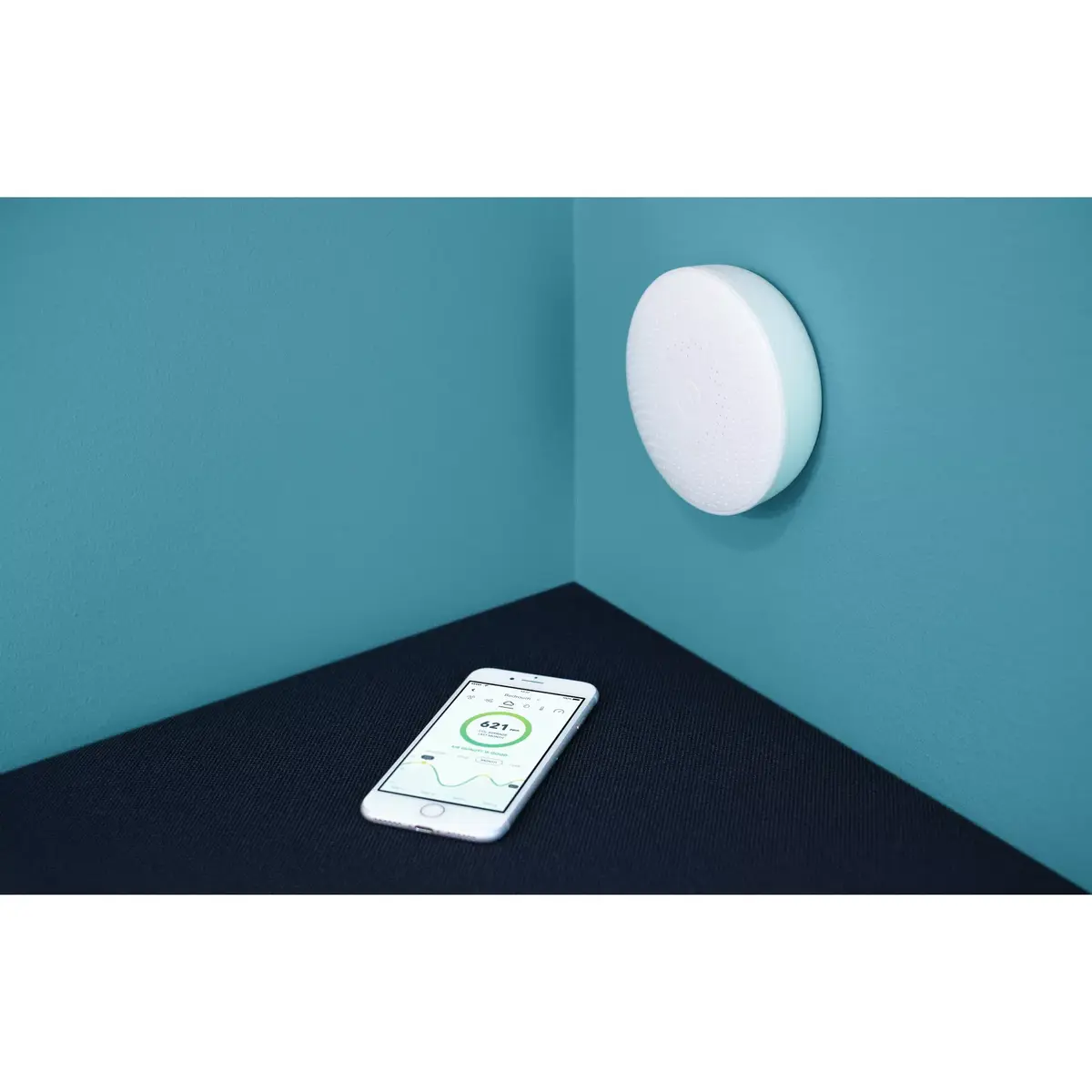 Умный монитор качества воздуха и радона Airthings Wave Plus Photo 11