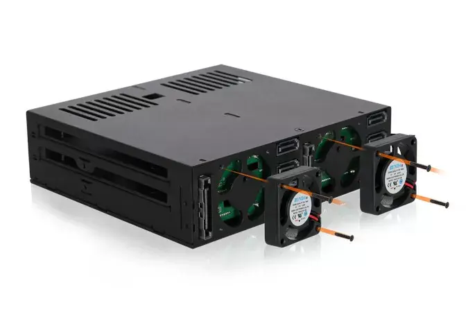 Корпус для дисков Icy Dock MB326SP-B Photo 8