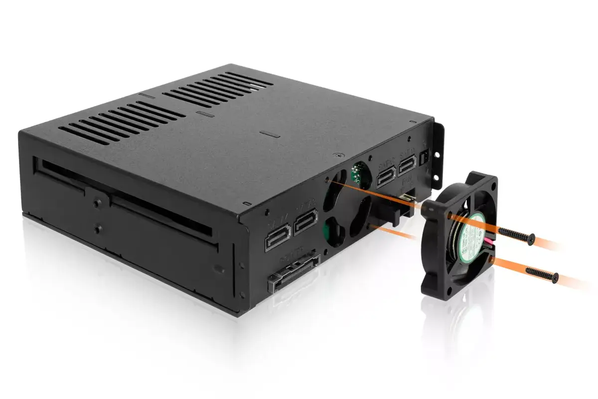 Disku arrays Icy Dock MB324SP-B Photo 9