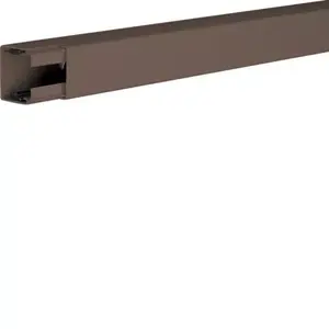 Hager LF4004008014 Brūns PVC kabeļu kanāls, 40 x 40 mm, garums 2 m, šķērsgriezums 900 mm²