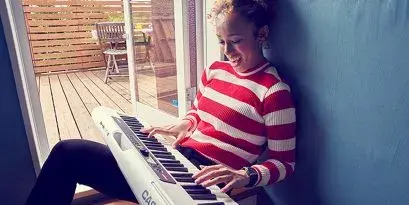 Digital synthesizer Casio CT-S200WE Photo 4