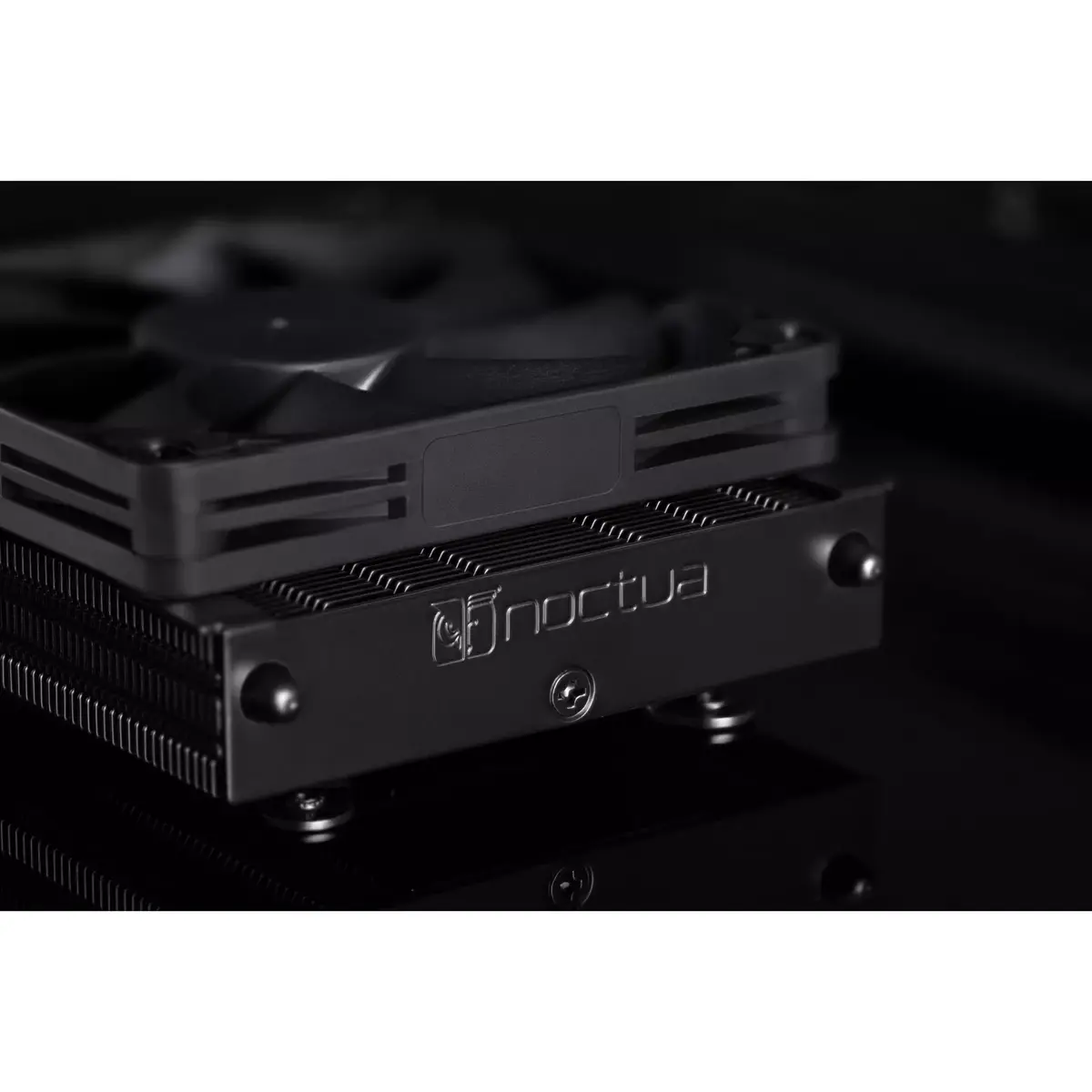 Кулер Noctua NH-L9a-AM4 chromax.black Photo 5