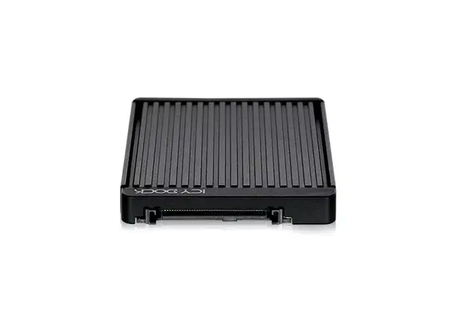 SSD korpuss Icy Dock MB705M2P-B Photo 2