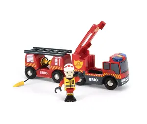 Игрушечный поезд Ravensburger BRIO Emergency Fire Engine, тема: спасение, для 0.3–99 лет, 2 батарейки LR44, чёрно-красный