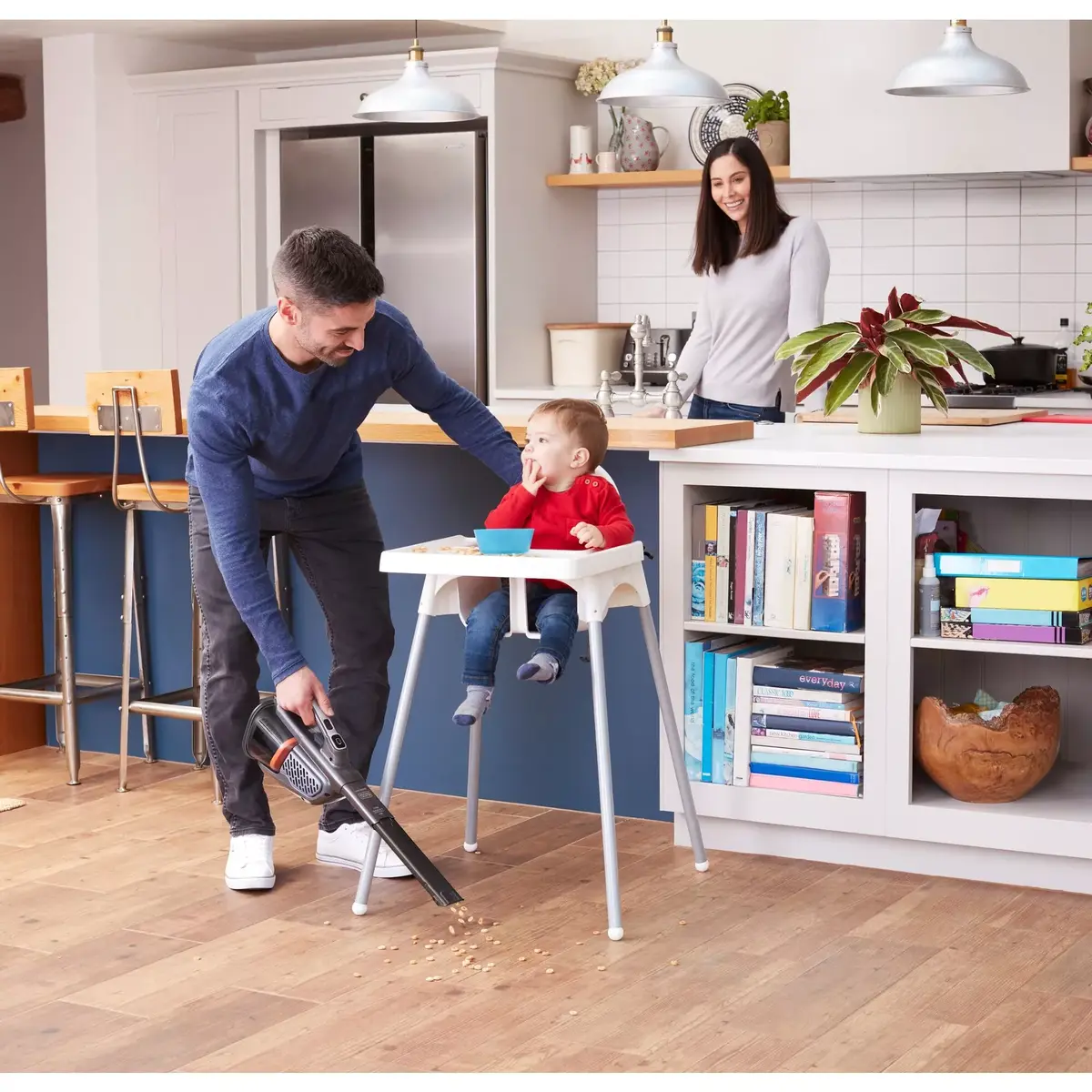 Ручной пылесос Black & Decker BHHV520JF Photo 6