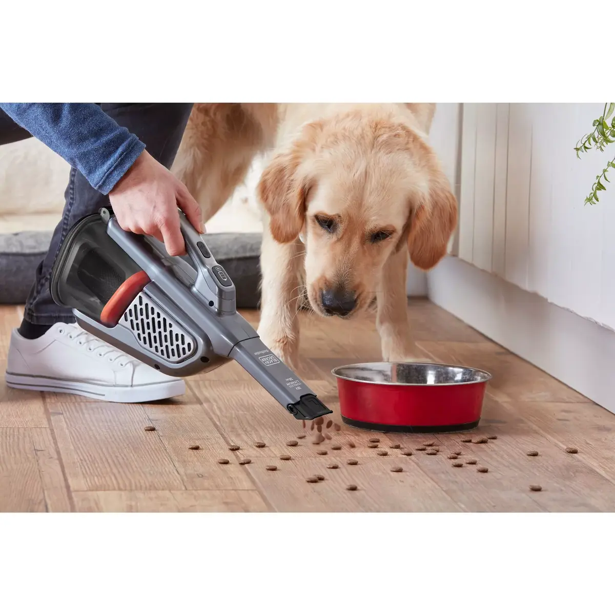 Ручной пылесос Black & Decker BHHV520JF Photo 24