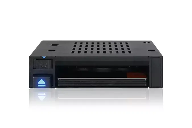 Док-станция Icy Dock flexiDOCK MB521SP-B Photo 3