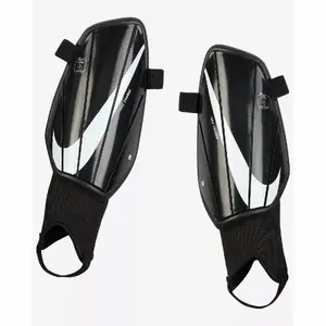 Щиток для голени NIKE SP2164-010 для взрослых, конструкция из EVA/полиэстера/полипропилена/резины