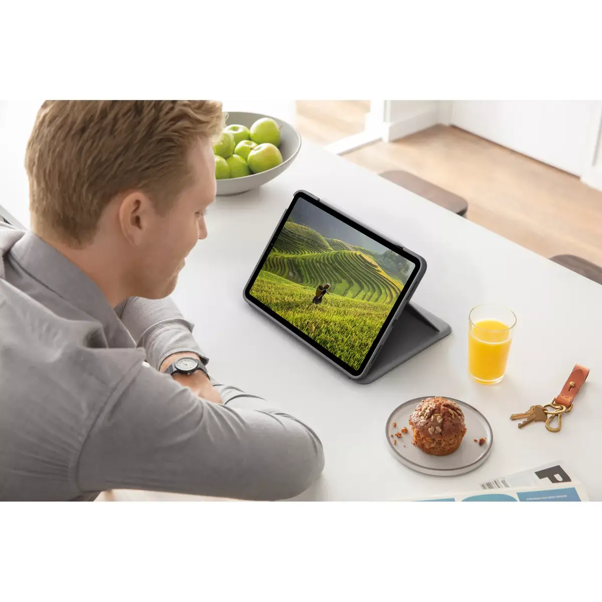 Keyboard Logitech Folio Touch for iPad Air Photo 13