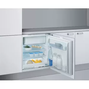 Whirlpool ARG 590 combi-fridge Built-in F White