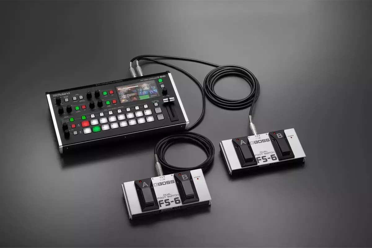 Коммутатор видео Roland V-8HD Photo 12