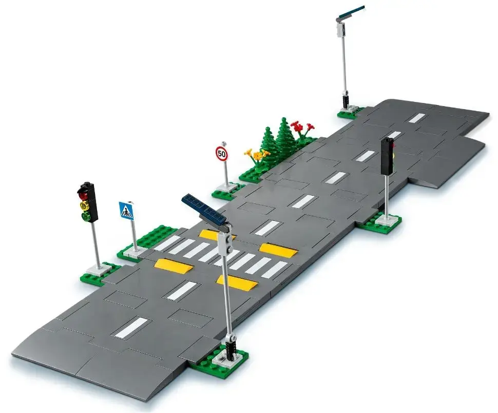 LEGO City set 60304 — Intersection with traffic lights Photo 2
