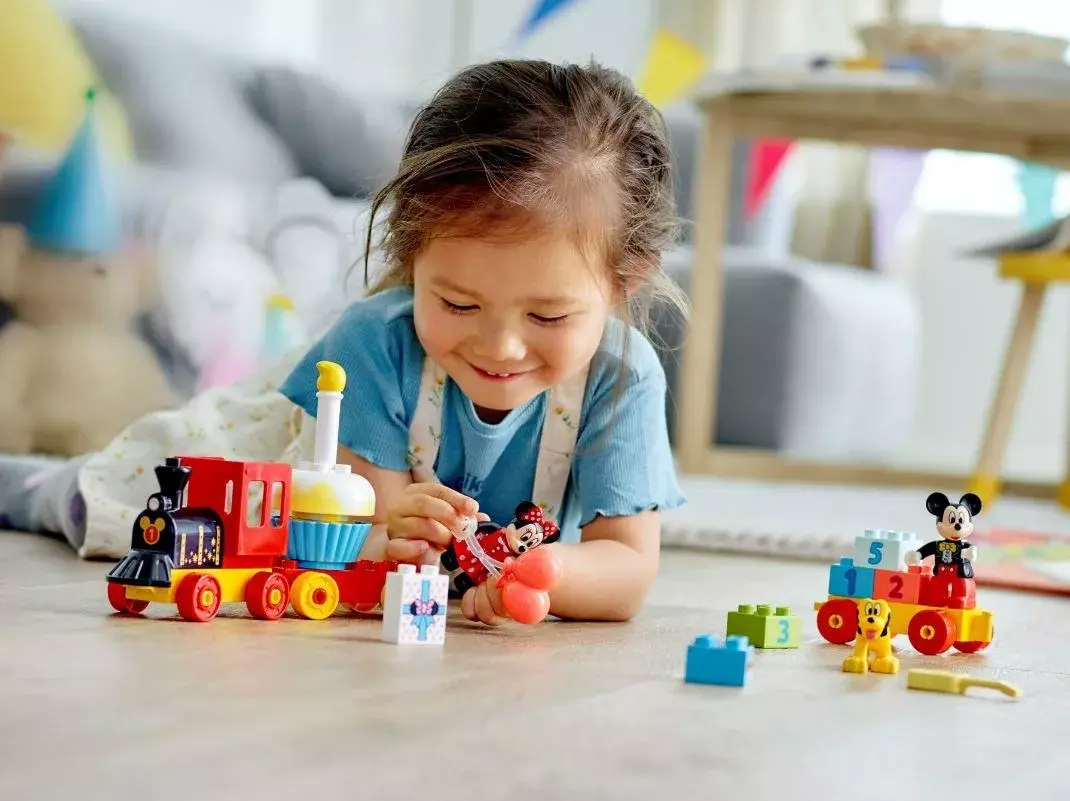 LEGO DUPLO 10941 Mickey and Minnie's Birthday komplekts Photo 22