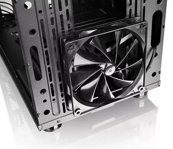 Компьютерный корпус Thermaltake Suppressor F31 Photo 3