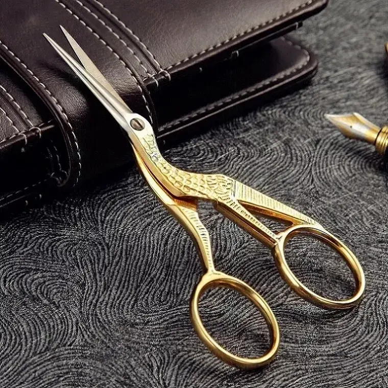 Embroidery scissors Victorinox Stork 8.1040.12 Photo 5