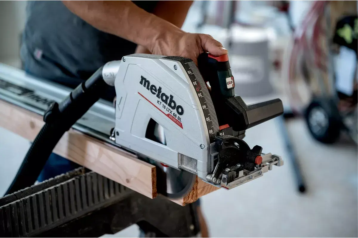 Saw Metabo KT 18 LTX 66 BL Photo 6