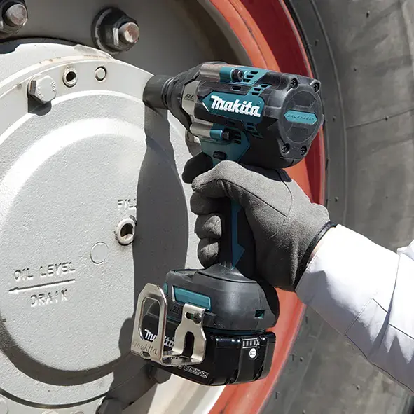 Impact wrench Makita DTW700RTJ 18V brushless Photo 3