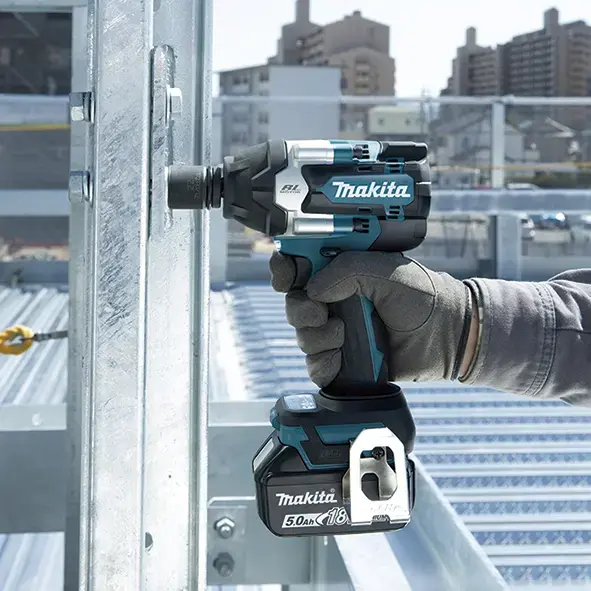 Impact wrench Makita DTW700RTJ 18V brushless Photo 4