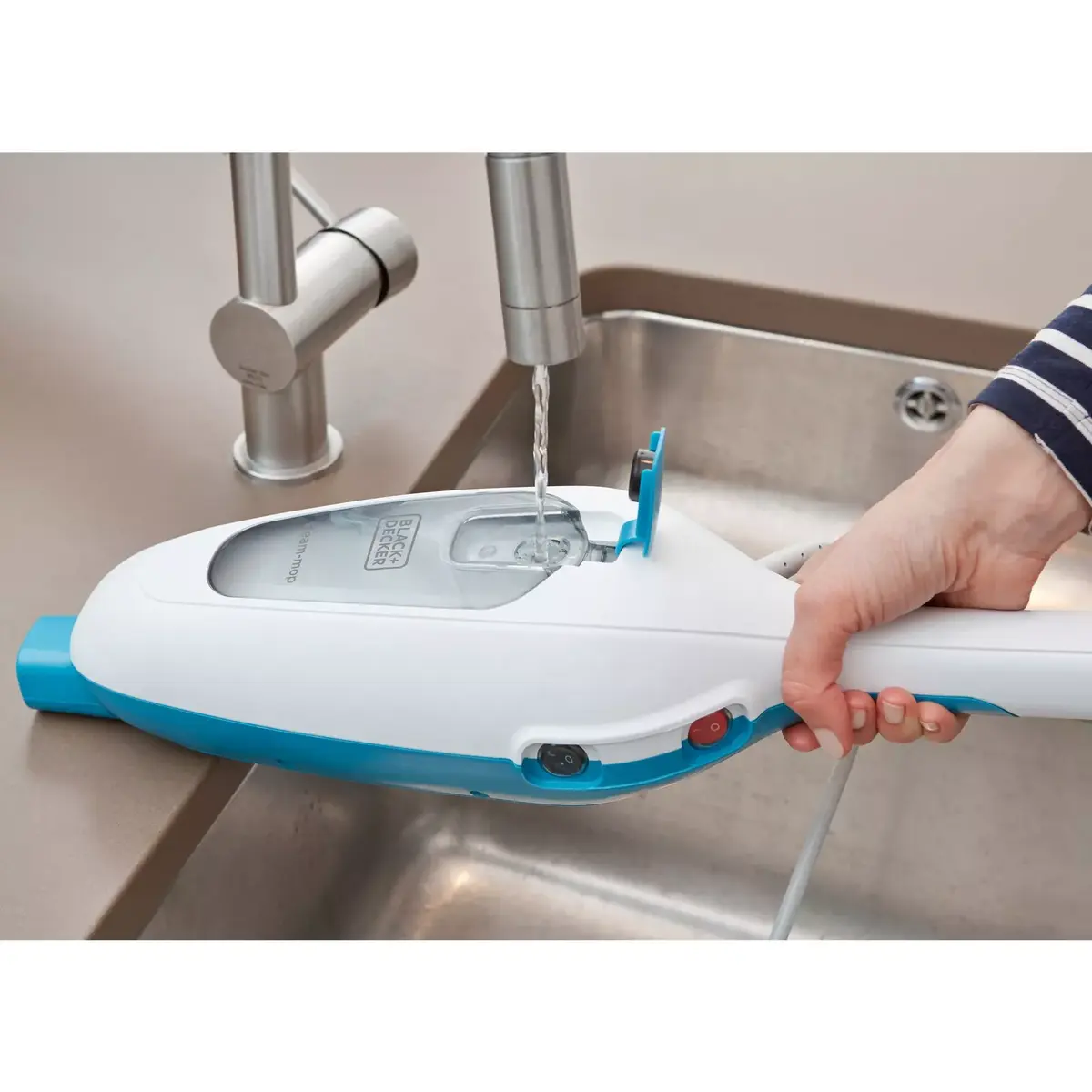 Вертикальный пылесос Black & Decker FSMH13E5-QS Photo 12