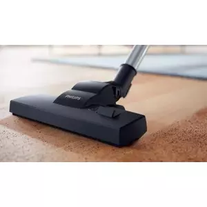 Multi-purpose nozzle for great cleaning on different floors
