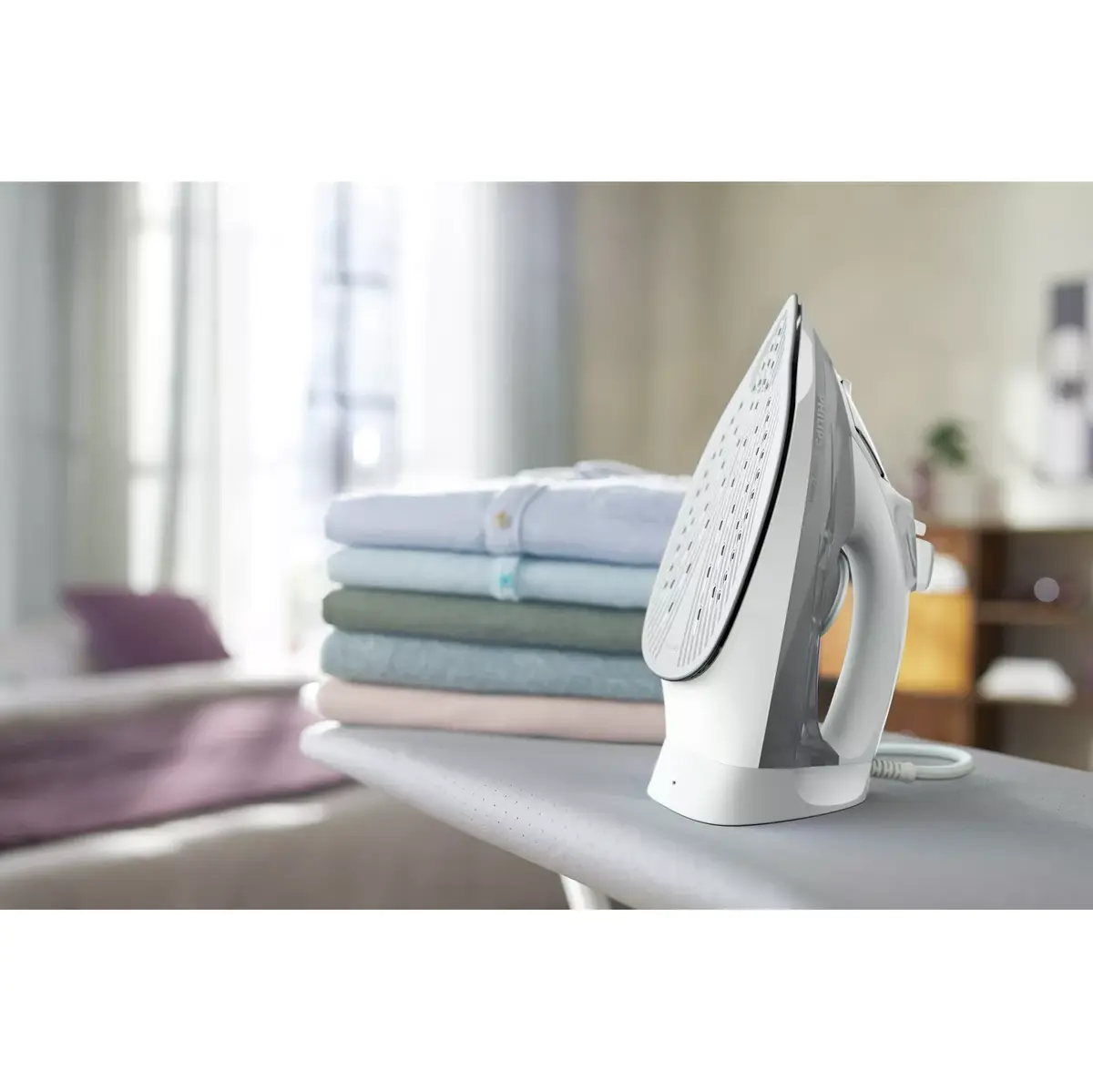 Philips DST5010/10 tvaika gludeklis 2400 W Photo 4