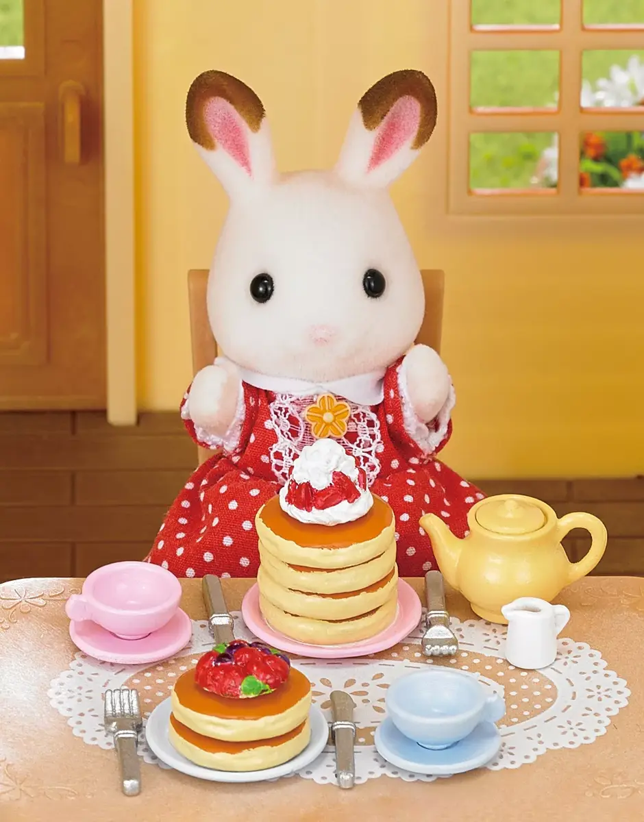 Epoch Sylvanian Families Homemade Pancake Set Photo 4