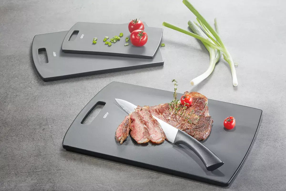 GEFU 13990 plastic rectangular cutting board Photo 2