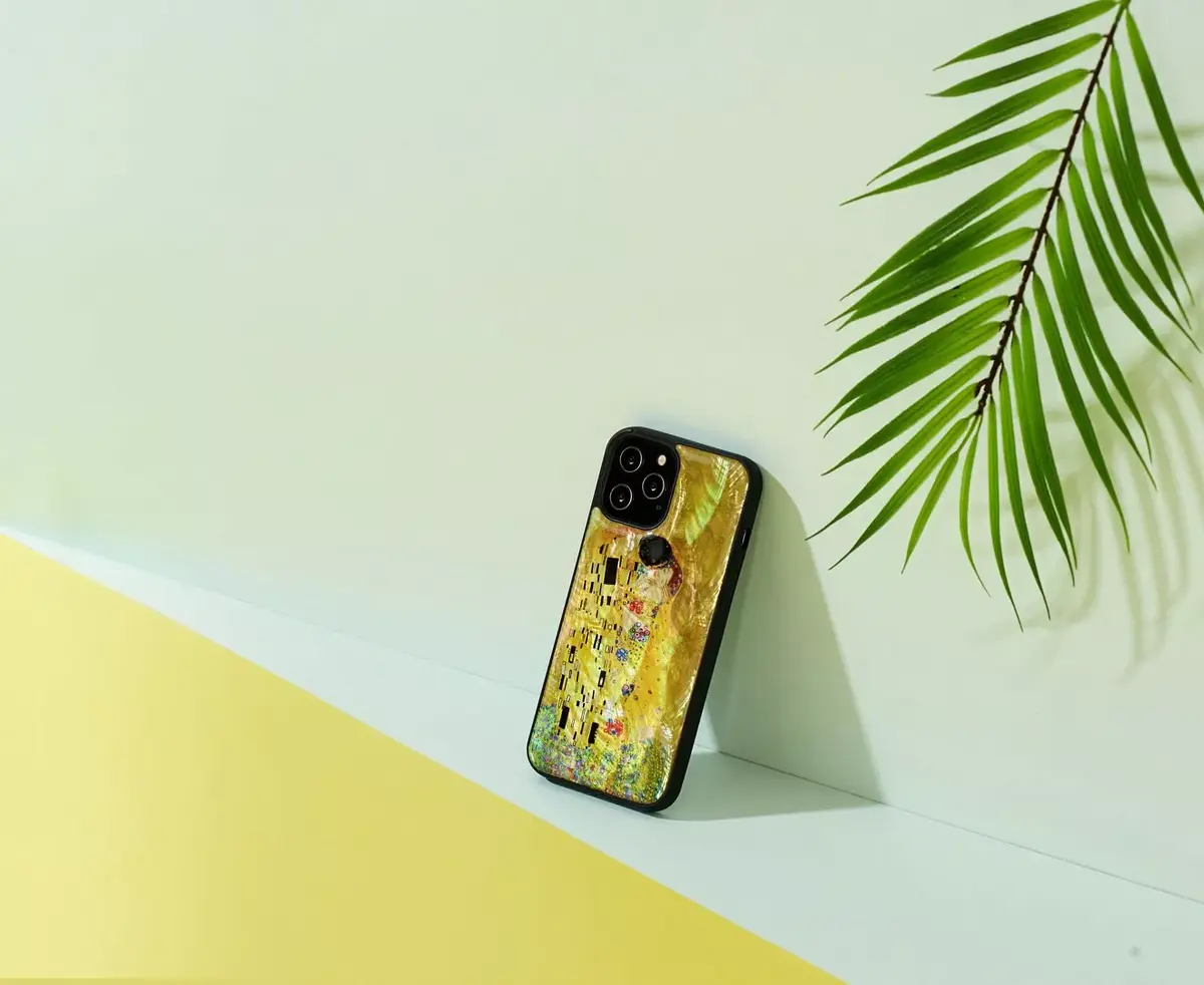iKins case for Apple iPhone 12 Pro Max Photo 3