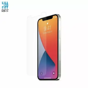 Закалённое защитное стекло для Apple iPhone 12 / 12 Pro от Riff, 0,3 мм, 2.5D