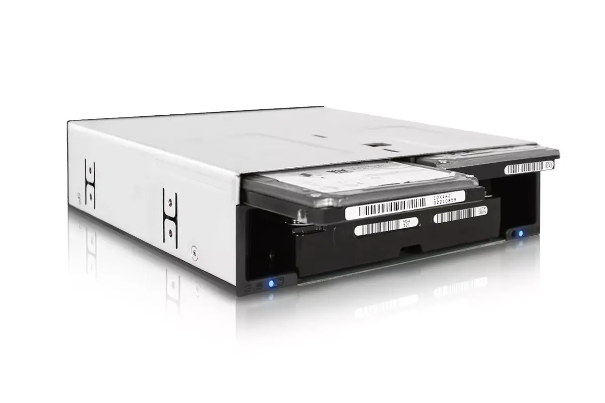 HDD Cage Icy Dock MB095SP-B Photo 6