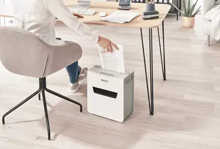 Paper Shredder Leitz IQ Protect Premium 3M P5 Photo 9