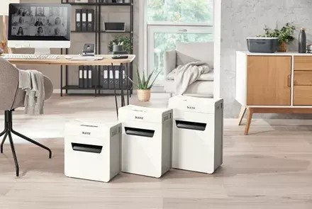 Paper Shredder Leitz IQ Protect Premium 6X P4 Photo 13