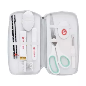 Portable household sewing kit SINGER Premium Mint 250061503 with needles, threads and basic accessories