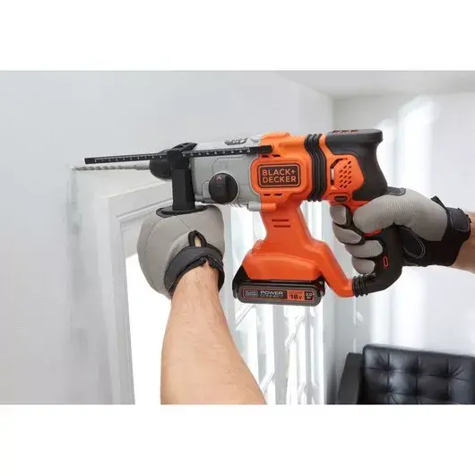 Дрель Black & Decker BCD900B-XJ Photo 6