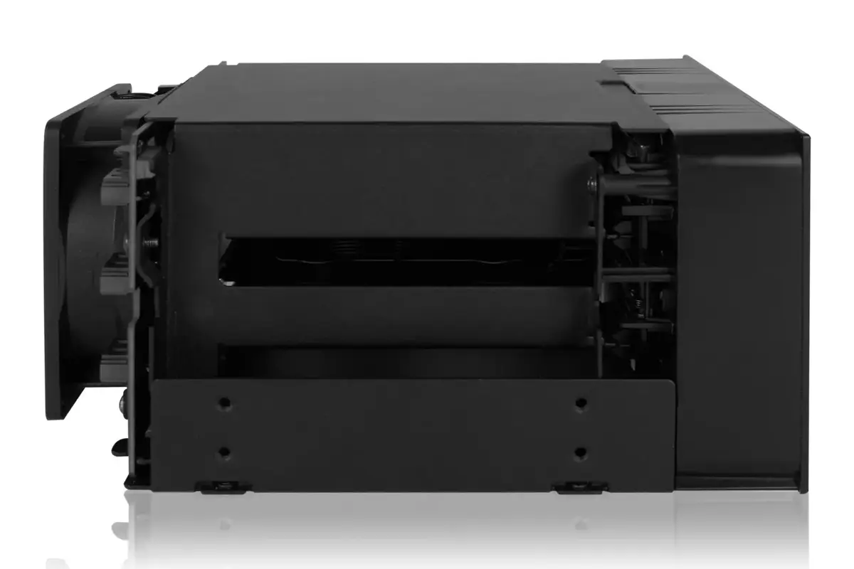 HDD korpuss Icy Dock MB830SP-B Photo 5