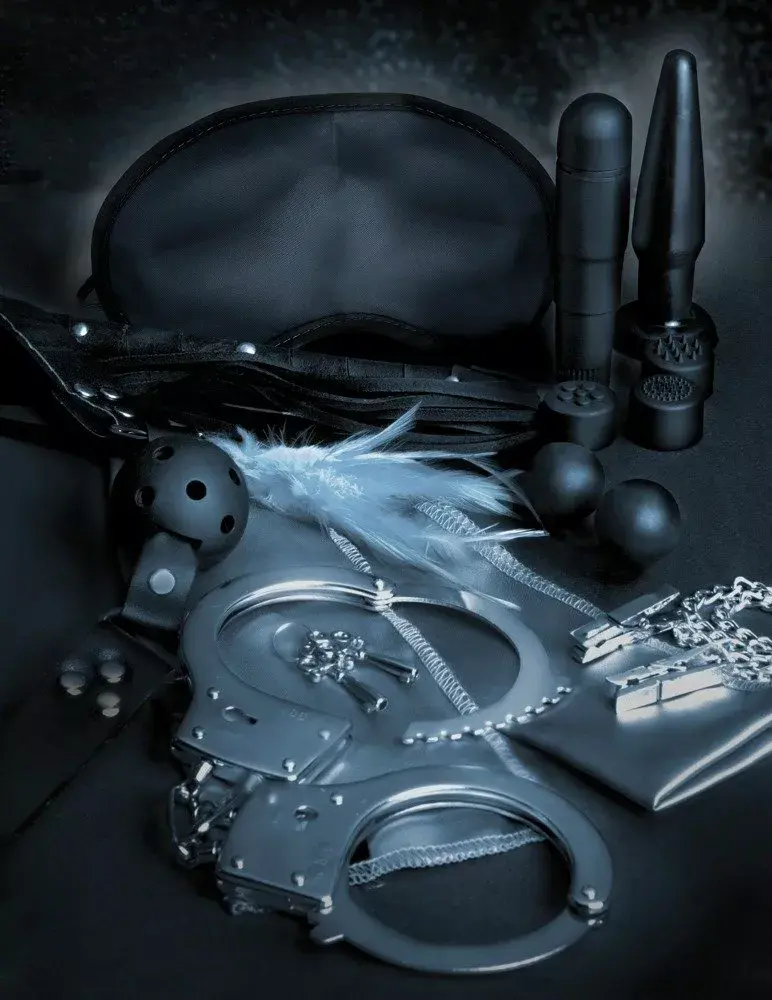 Набор для бондажа Pipedream FFSLE Ultimate — 10 предметов Photo 2
