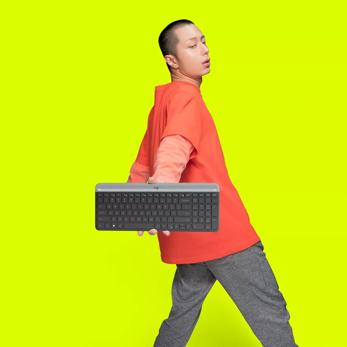 Logitech MK470 Slim Combo Bezvadu Tastatūra Pele Photo 23