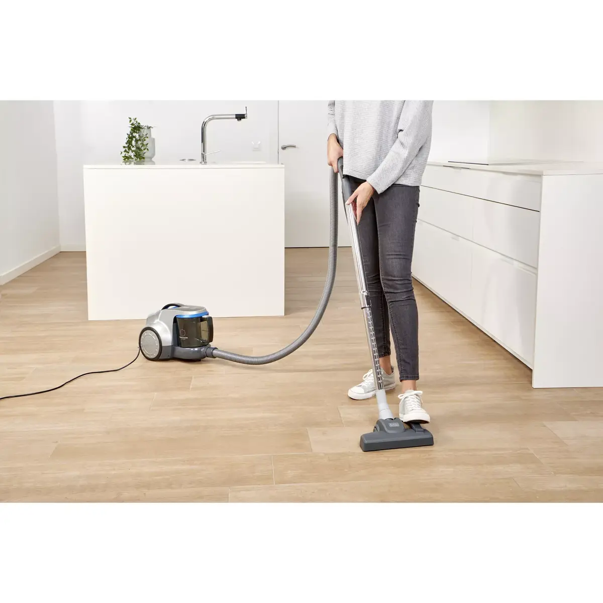 Black & Decker BXVML700E цилиндрический пылесос Photo 8