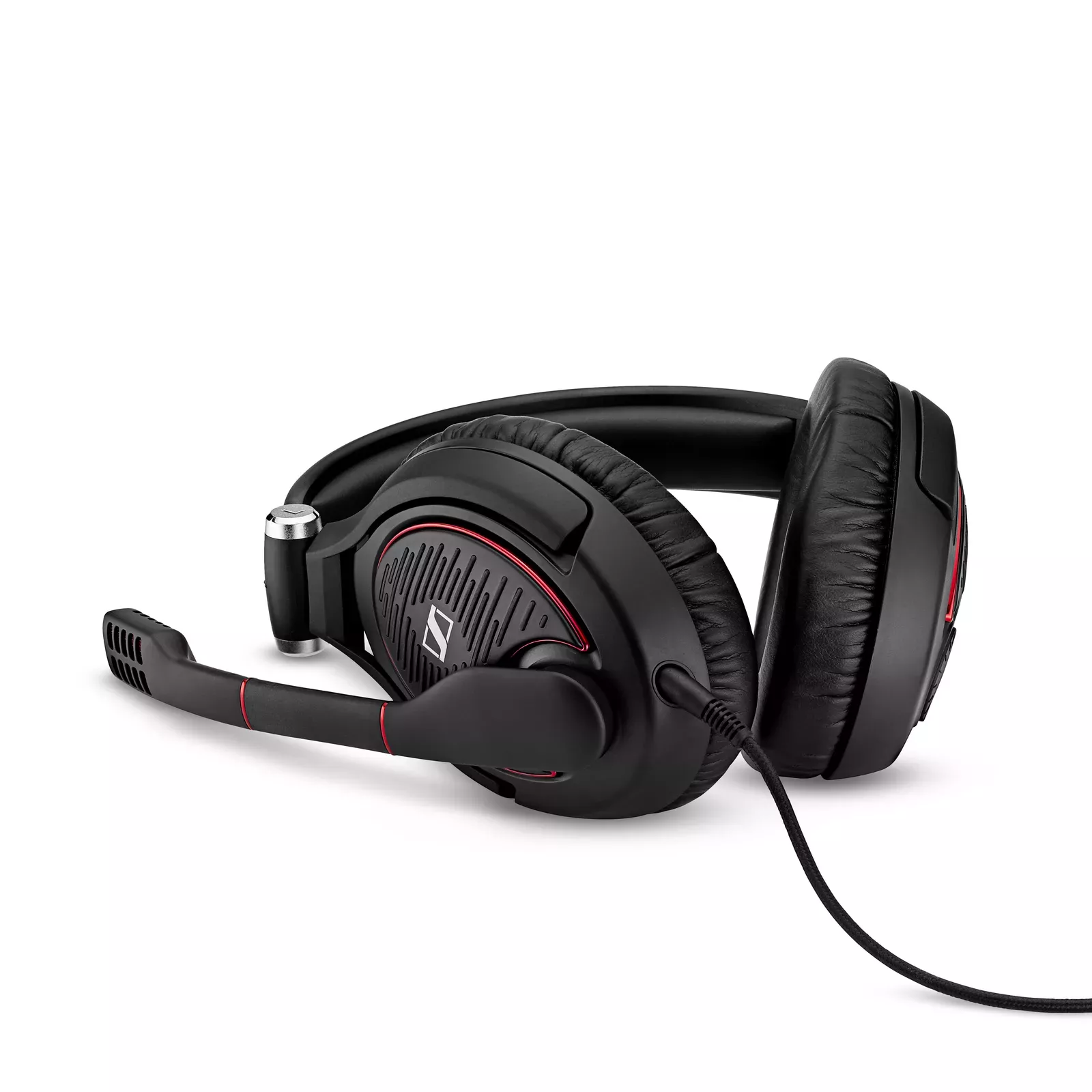 Sennheiser game zero outlet vs hyperx cloud alpha