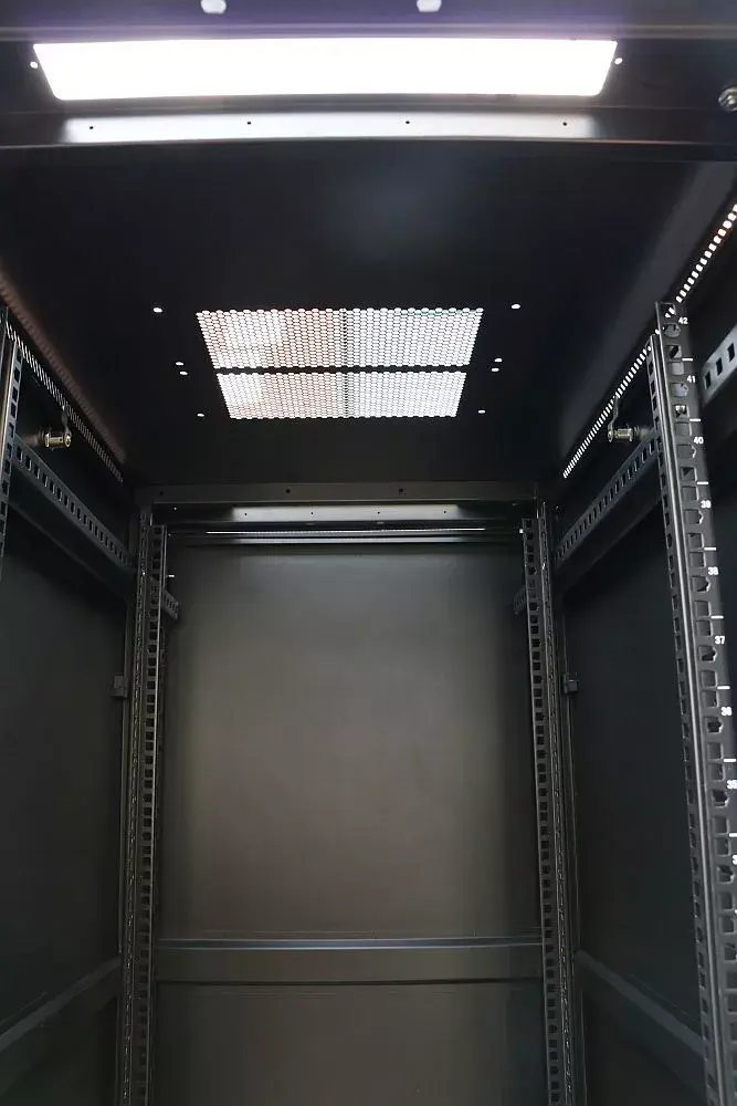 Brīvi stāvošs statīvs Extralink Rackmount cabinet 42U 600x800 Black Photo 6