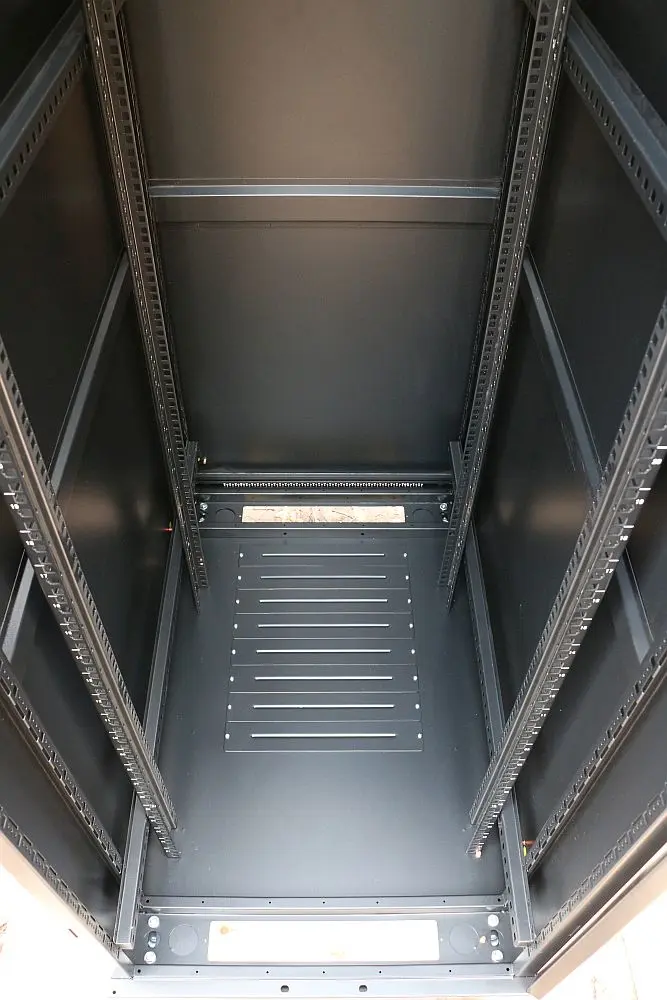 Extralink Freestanding Rackmount Cabinet 42U Photo 5