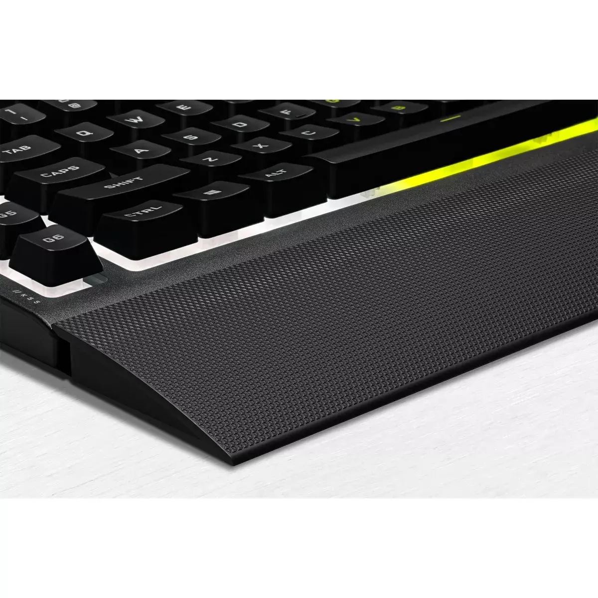 Клавиатура Corsair K55 RGB PRO Photo 6