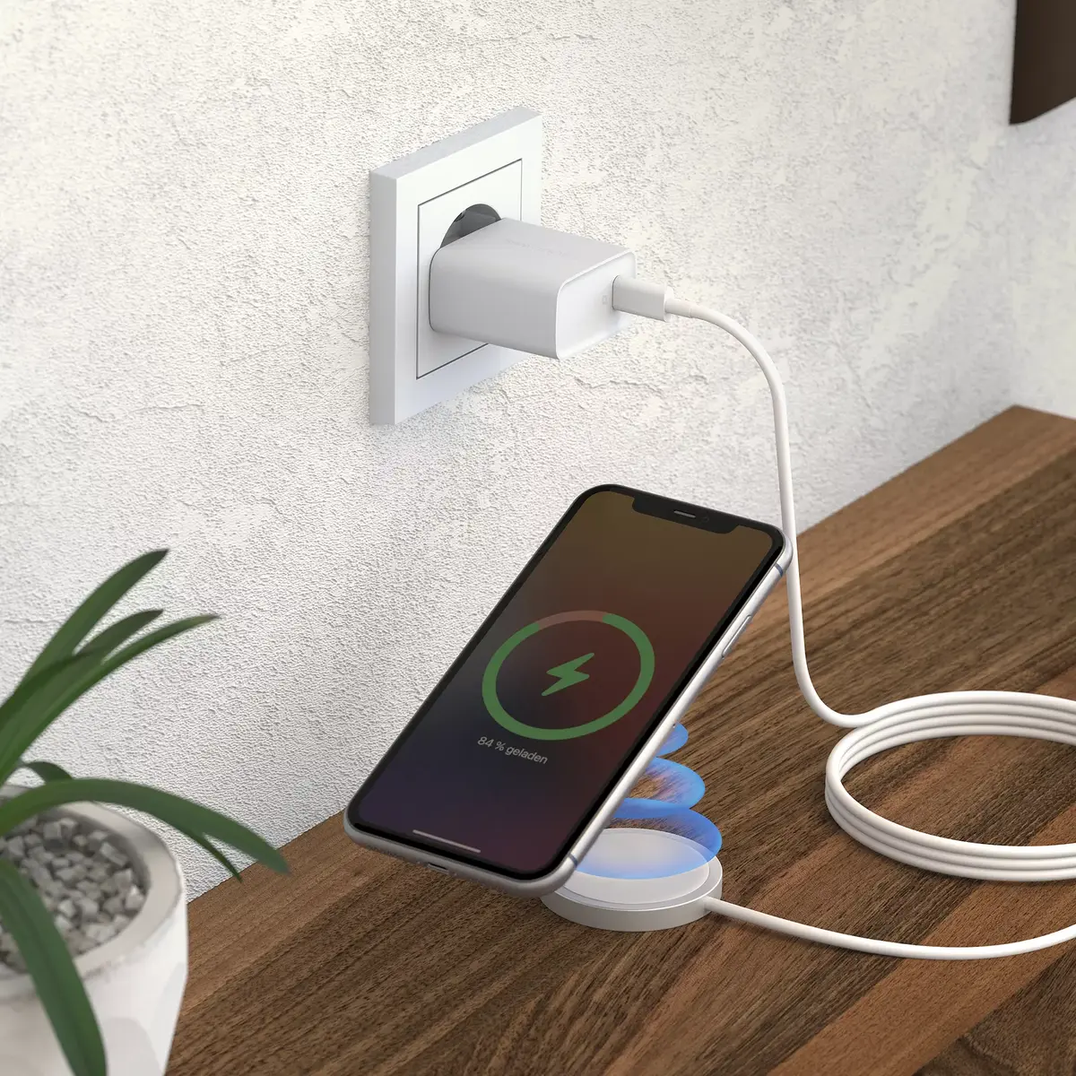 Charger Indoor RealPower PC-MagSet Photo 6