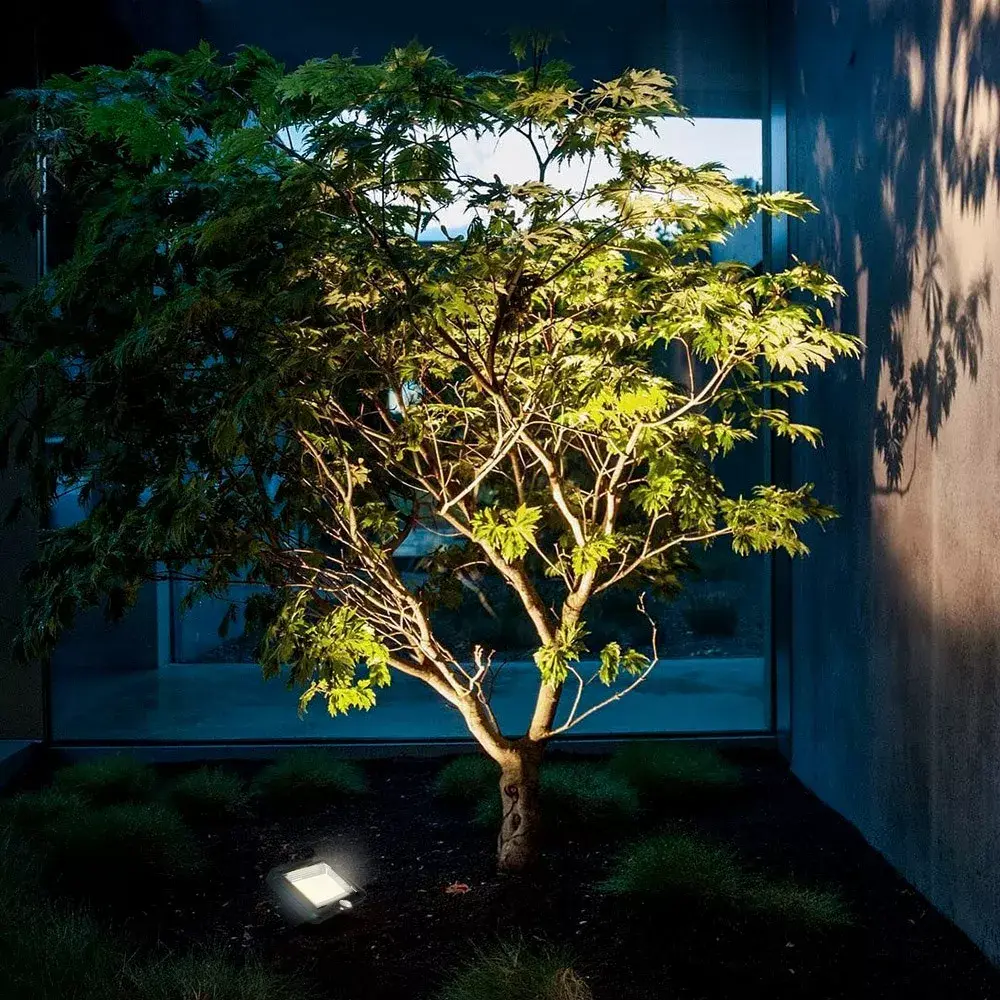 Outdoor solar LED floodlight MACLEAN MCE438 5W Photo 19