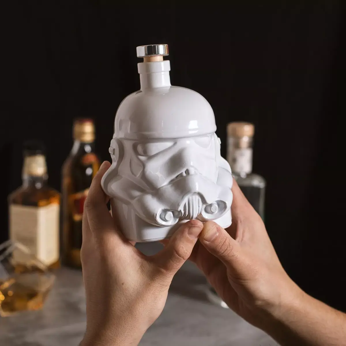 Wine decanter ThumbsUp Stormtrooper 0.75 L Photo 9